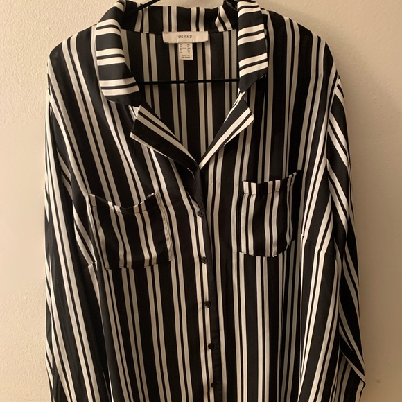 Stripped Shirt - Chemise à rayures - Picture 1 of 3